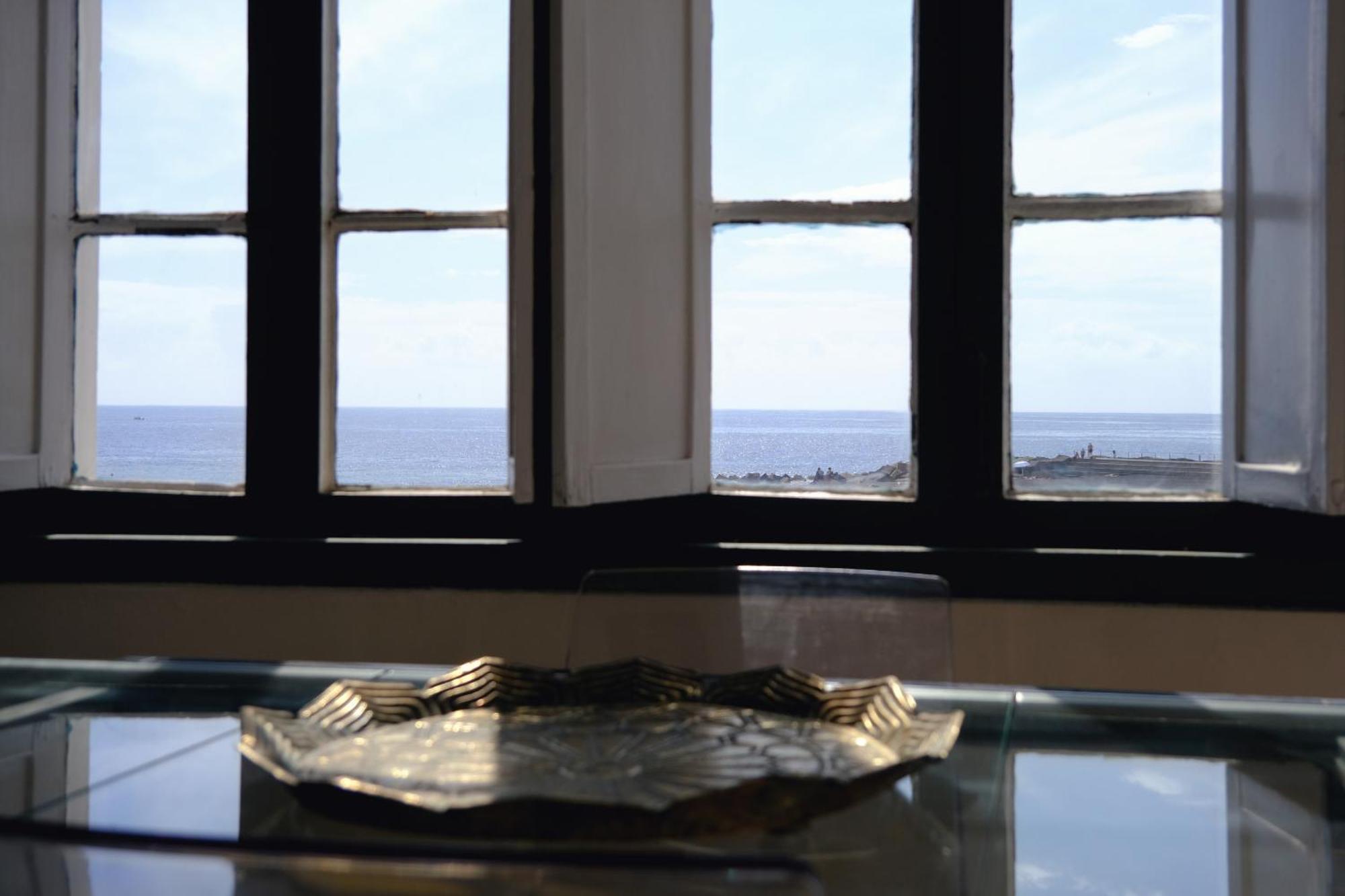 Rooftop Dreamhouse - 3Br With Seaviews سانتا كروث ذي لا بال المظهر الخارجي الصورة